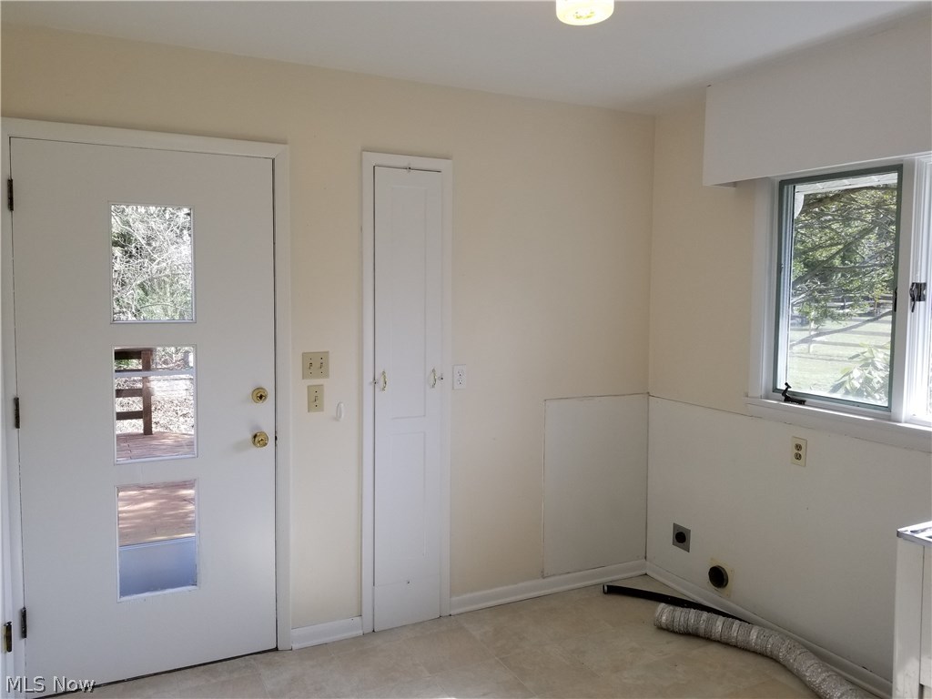 8324 Riverside Drive Novelty, OH 44072 - Photo 18 of 35