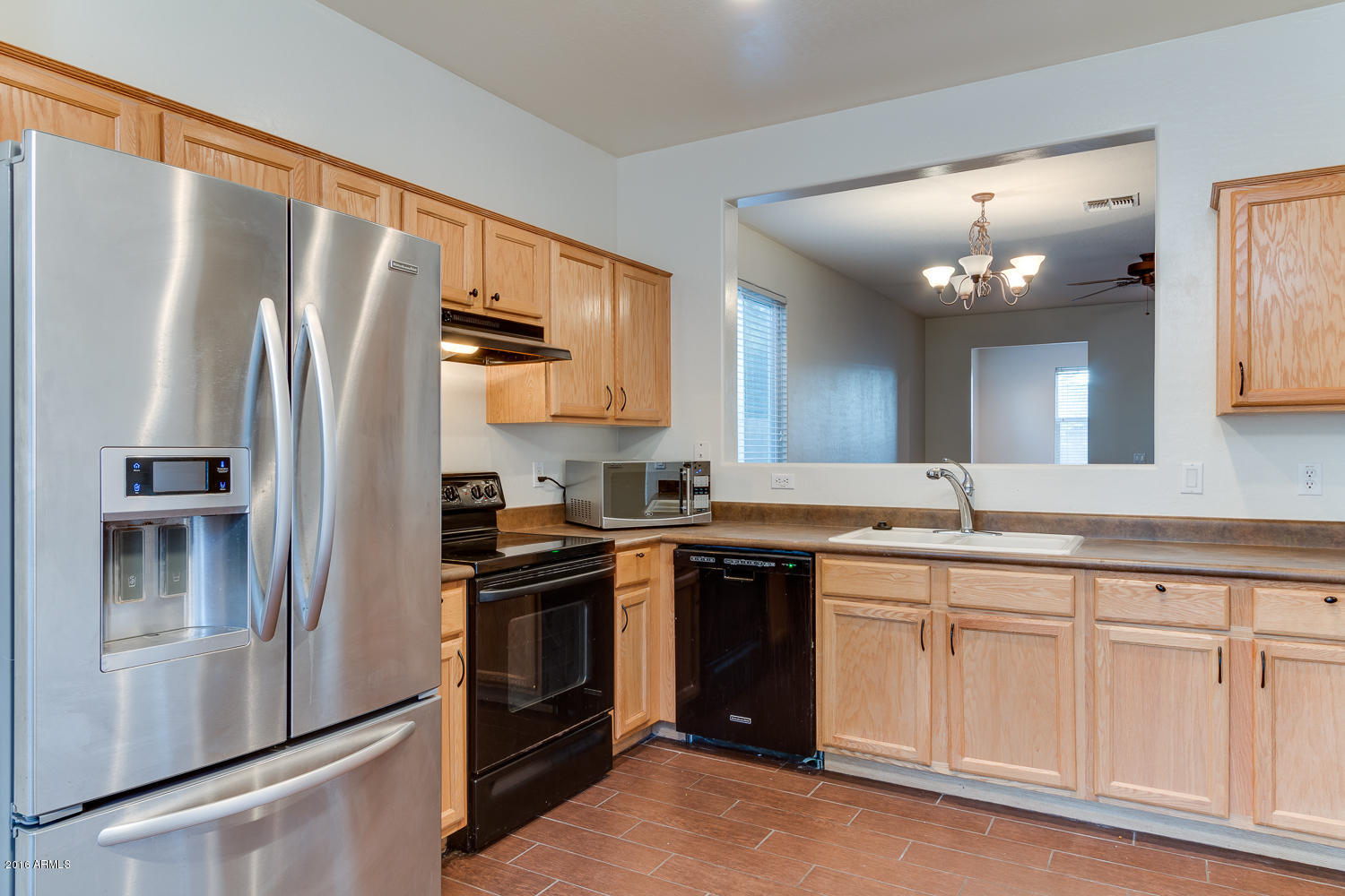 3283 East Attleboro Road Gilbert, AZ 85295 - Photo 6 of 25 14