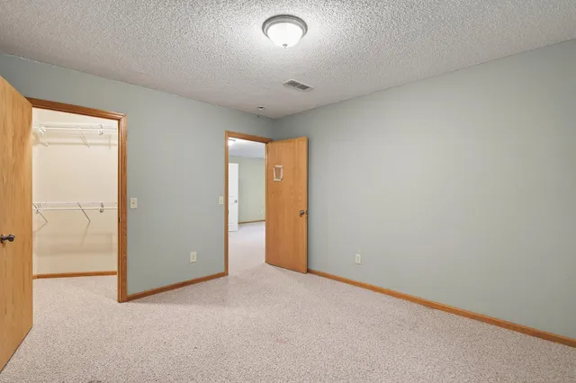 $359,900 | 11149 187th Avenue Northwest, Elk River, MN 55330