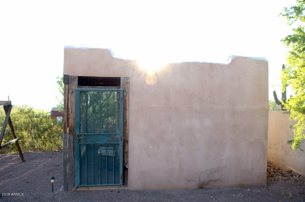 2488 North La Barge Road Apache Junction, AZ 85119 - Photo 11 of 62 LABARGE STORAGE SHED