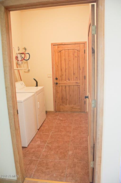 2488 North La Barge Road Apache Junction, AZ 85119 - Photo 18 of 62 LaBarge laundry