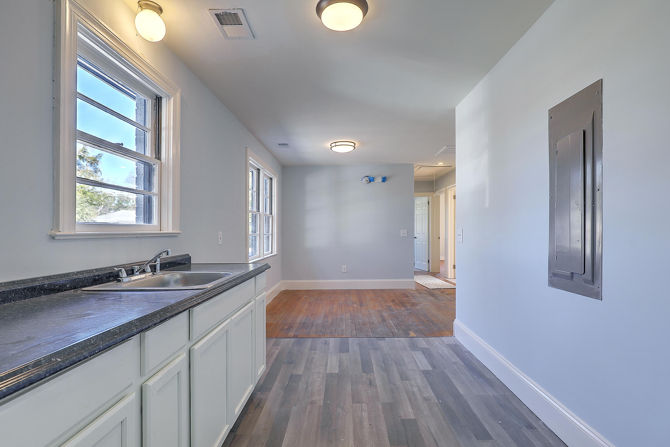 1221 Wappoo Road Charleston, SC 29407 - Photo 12 of 30 1R3A0105_06_07_08_09_10_11