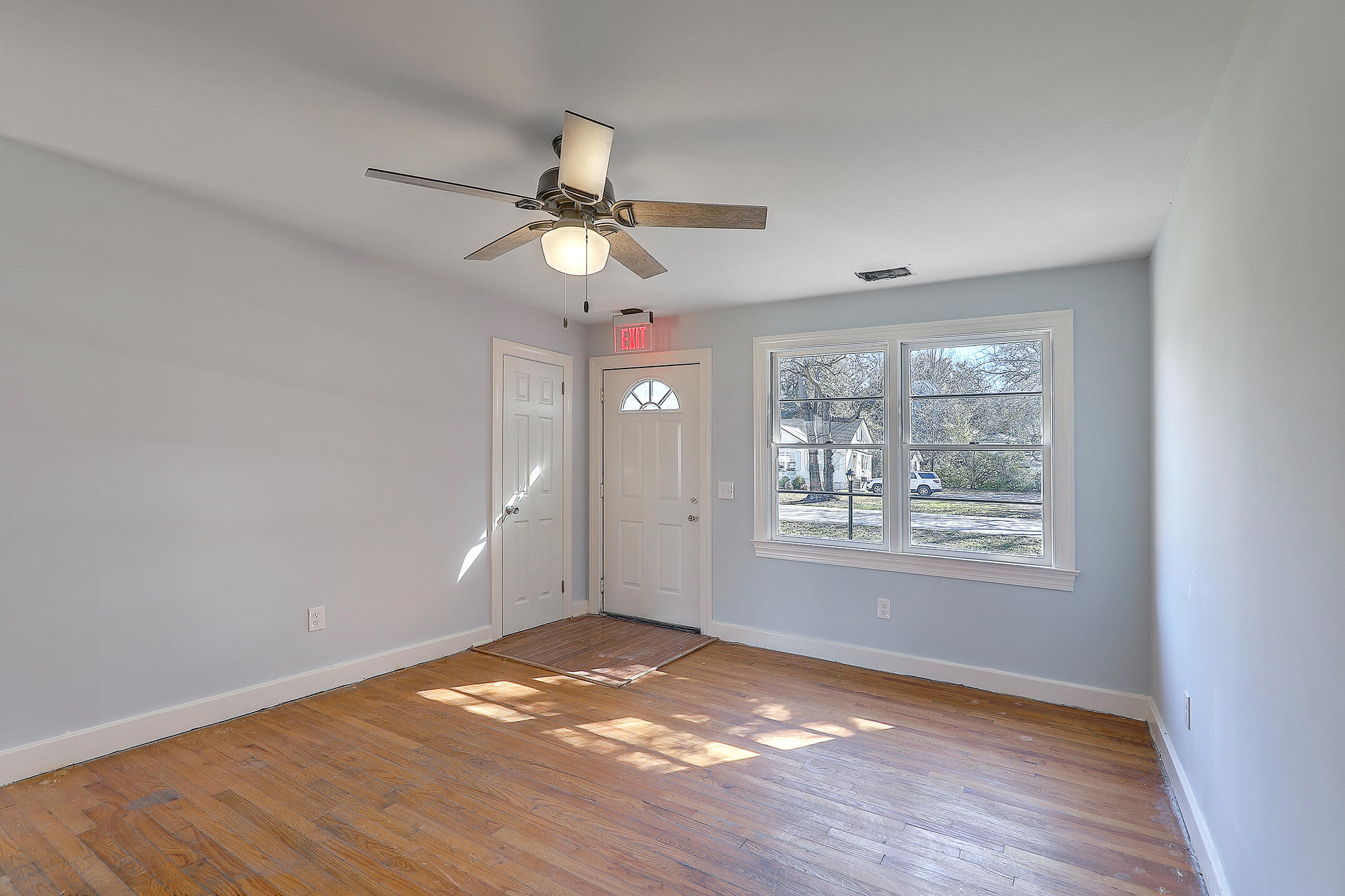 1221 Wappoo Road Charleston, SC 29407 - Photo 6 of 30 1R3A0063_4_5_6_7_8_9