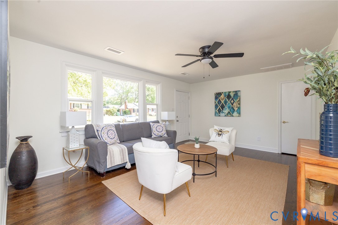 2212 Manlyn Road Henrico, VA 23229 - Photo 8 of 40 Gallery Image 8