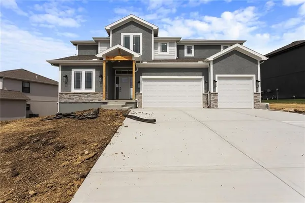 $624,800 | 13602 Northeast 114th Place, Kearney, MO 64060