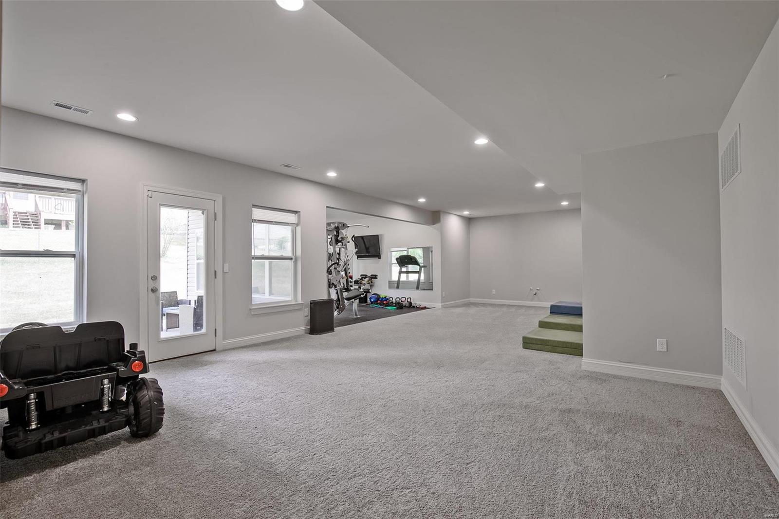 1206 John Ryan Lane Ballwin, MO 63021 - Photo 32 of 43