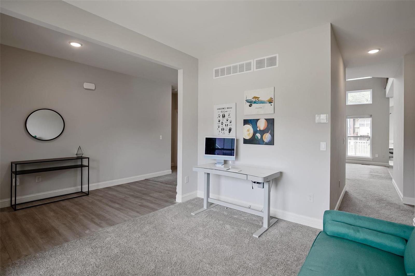 1206 John Ryan Lane Ballwin, MO 63021 - Photo 5 of 43