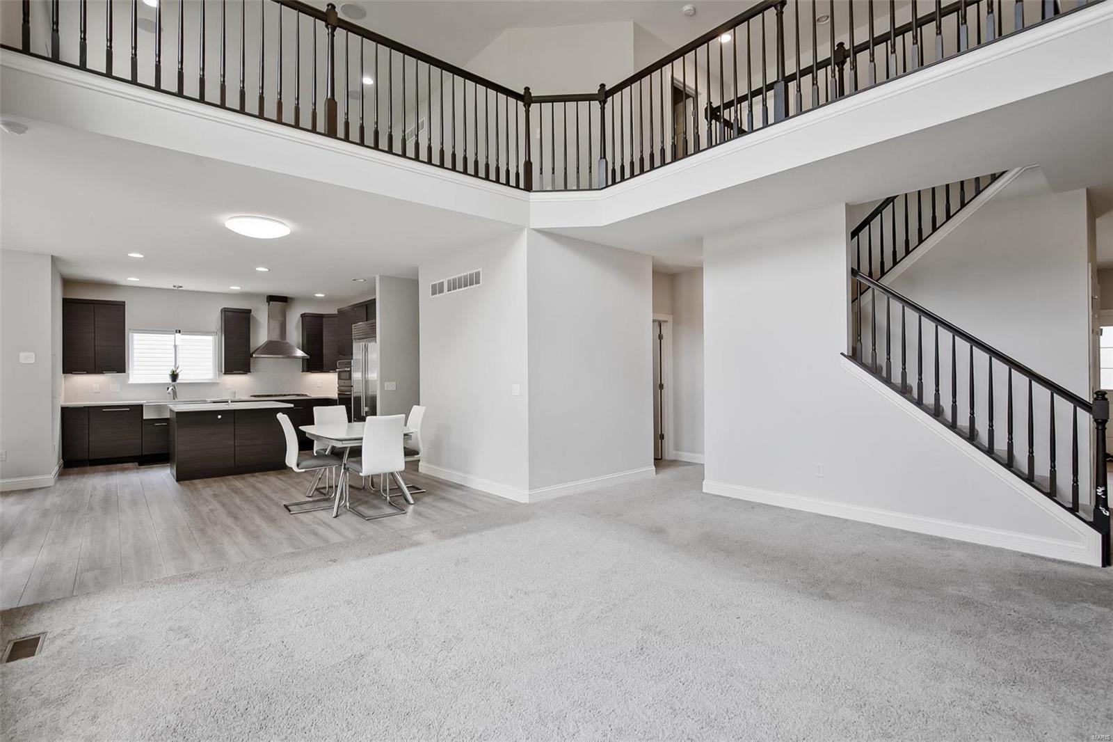 1206 John Ryan Lane Ballwin, MO 63021 - Photo 8 of 43