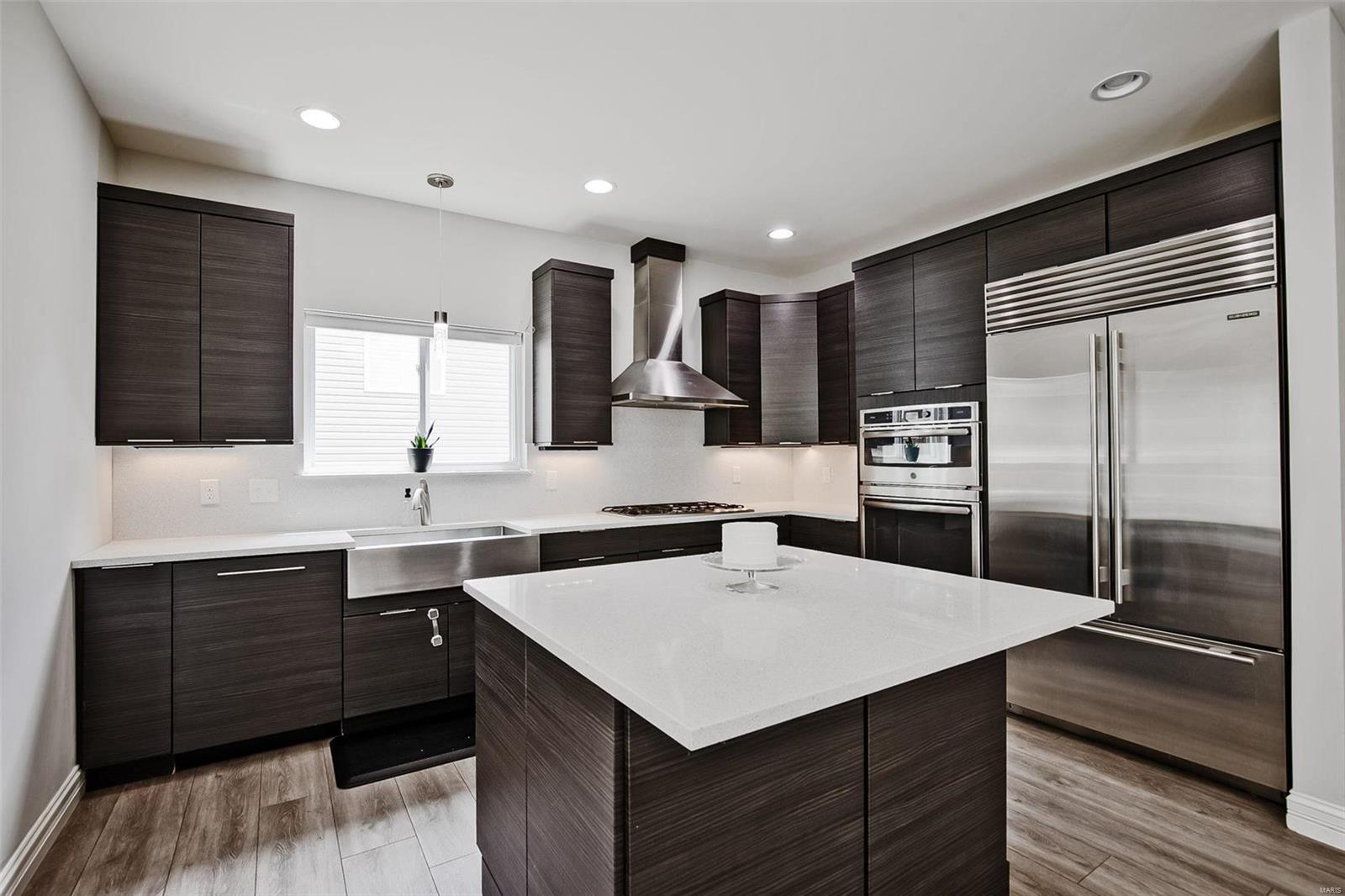 1206 John Ryan Lane Ballwin, MO 63021 - Photo 10 of 43