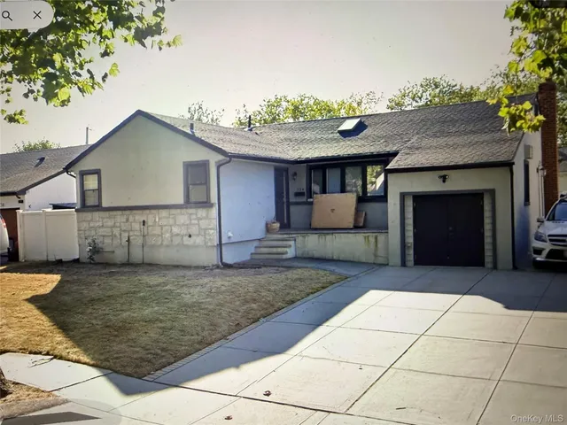 $799,000 | 224 Hungry Harbor Road, Valley Stream, NY 11581