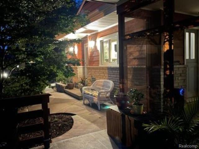 2106 Tecumseh River Road Lansing, MI 48906 - Photo 32 of 33 33-Photo 33.jpg
