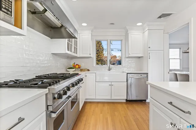 $2,450,000 | 86 Maple Avenue South, Westport, CT 06880