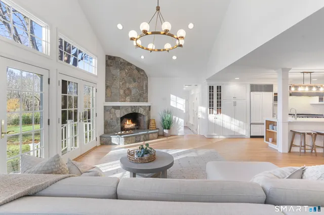 $2,450,000 | 86 Maple Avenue South, Westport, CT 06880