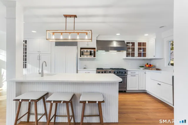 $2,450,000 | 86 Maple Avenue South, Westport, CT 06880