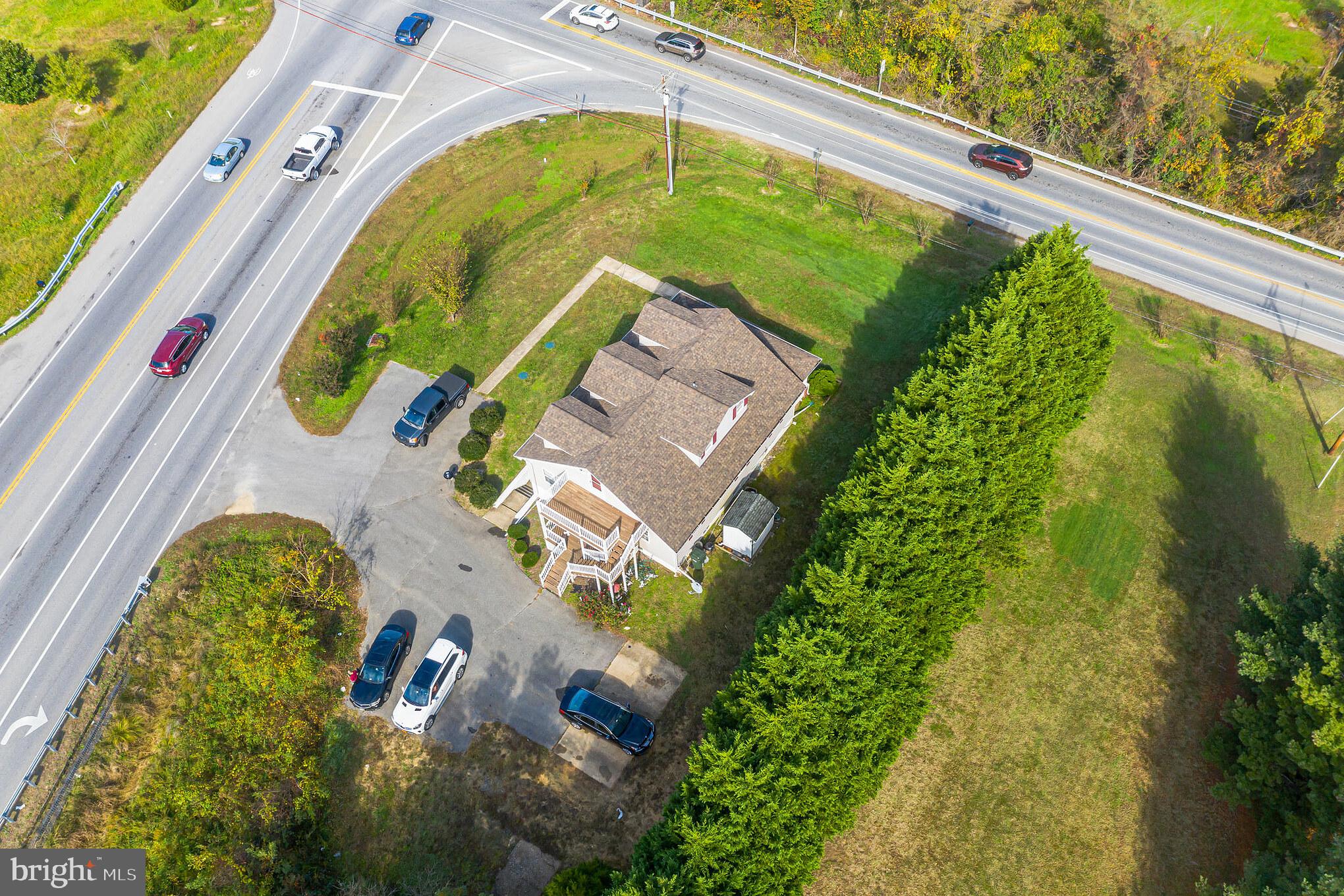 8281 Solomons Island Road Owings, MD 20736 - Photo 3 of 44