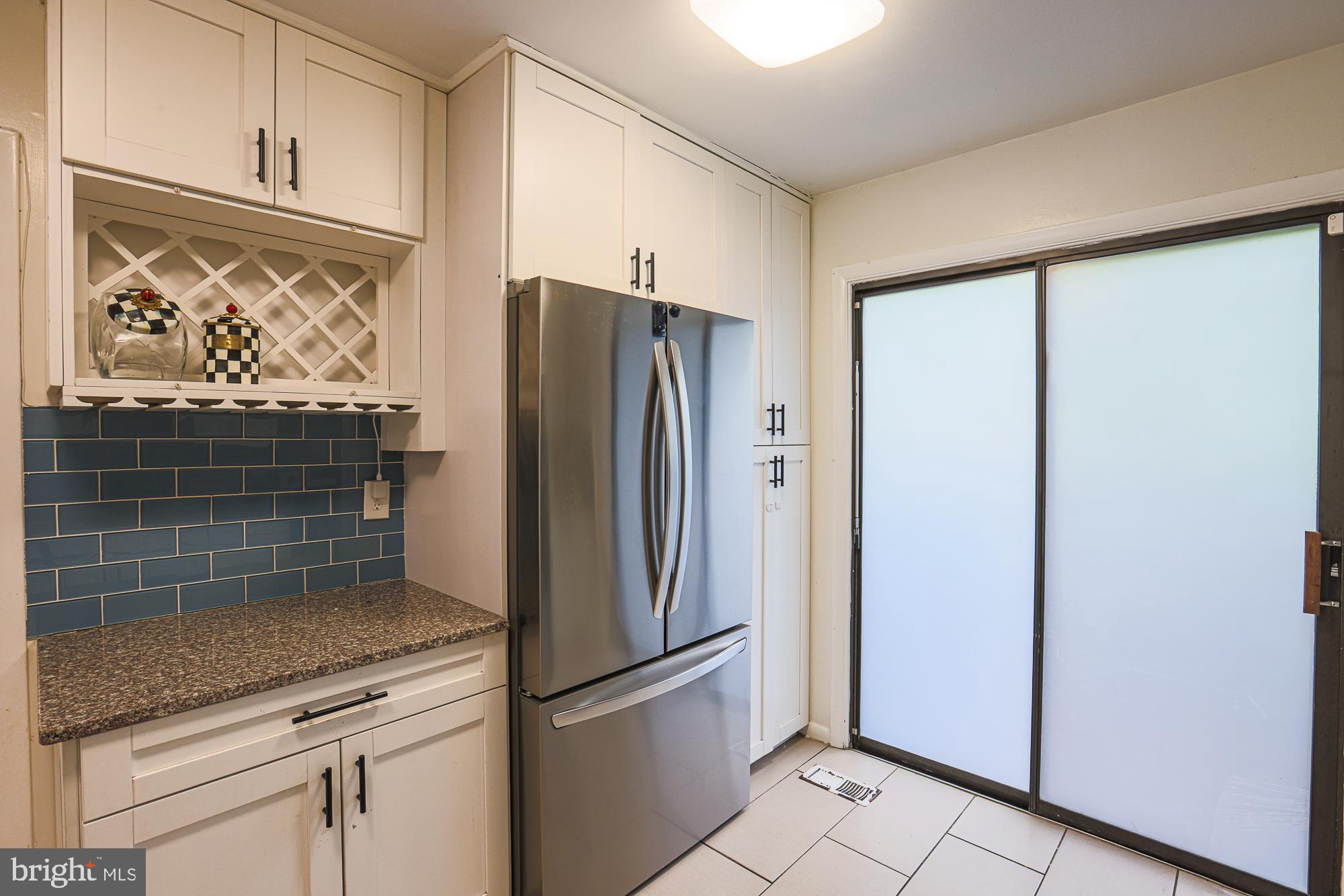 2804 Baneberry Court Baltimore, MD 21209 - Photo 12 of 57
