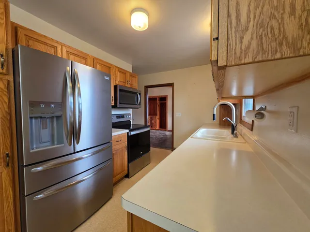 $395,000 | W4306 Highway 18, Jefferson, WI 53549