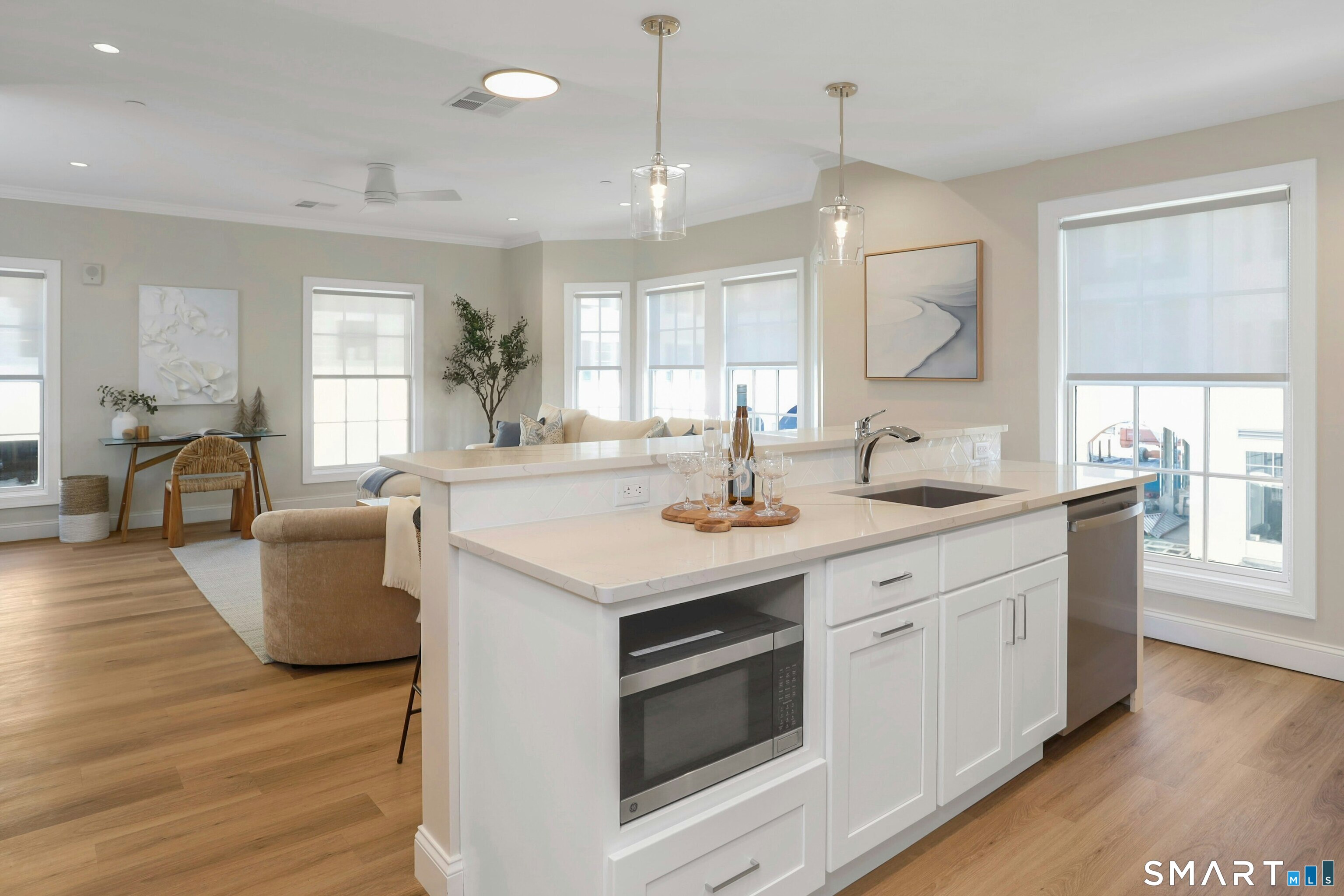 340 Heights Road, Unit 211 Darien, CT 06820 - Photo 4 of 7 Gallery Image 4