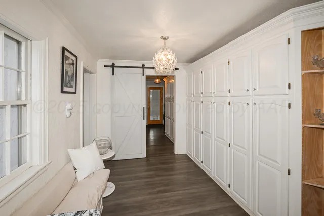 $449,900 | 620 North Main Street, Stratford, TX 79084