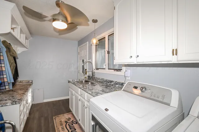 $449,900 | 620 North Main Street, Stratford, TX 79084