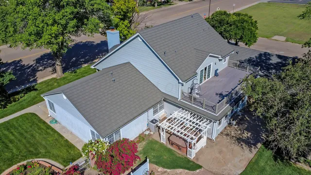 $449,900 | 620 North Main Street, Stratford, TX 79084