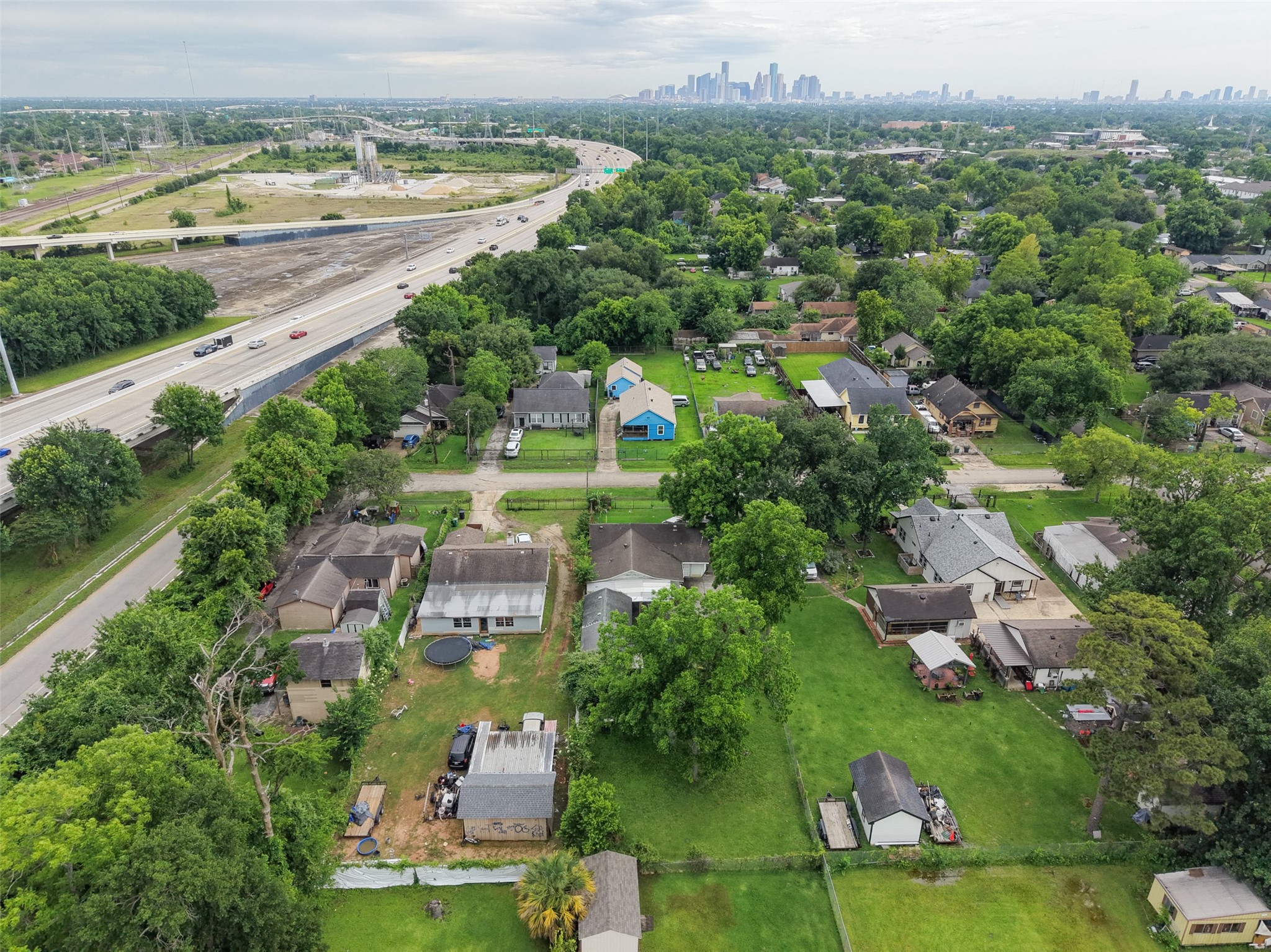 1213 Post Street Houston, TX 77022 - Photo 7 of 20