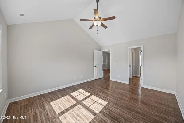 $2,250 | 704 Peyton's Lake Lane, Hubert, NC 28539