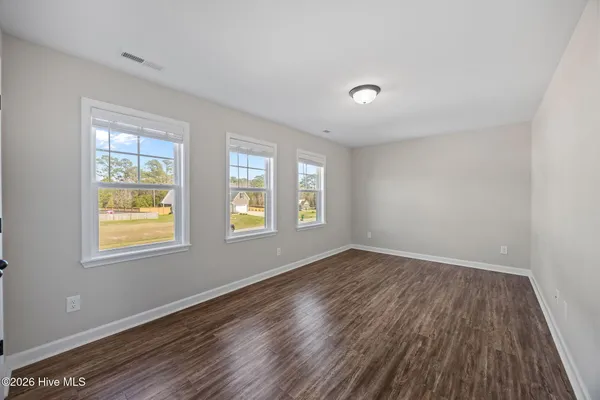 $2,250 | 704 Peyton's Lake Lane, Hubert, NC 28539