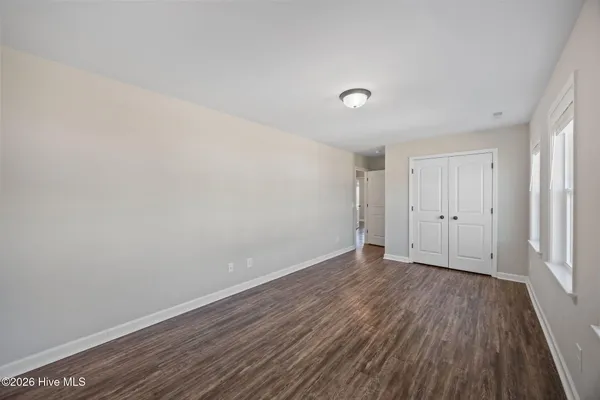 $2,250 | 704 Peyton's Lake Lane, Hubert, NC 28539