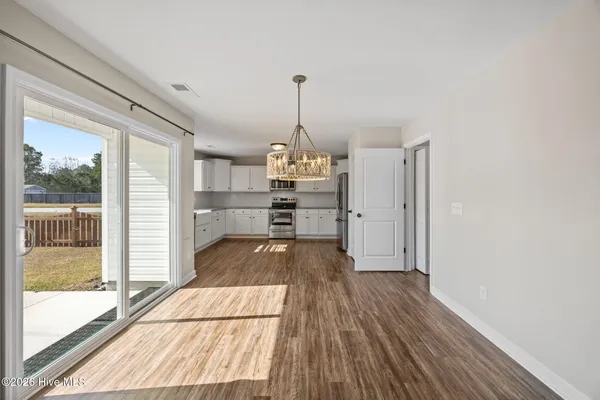 $2,250 | 704 Peyton's Lake Lane, Hubert, NC 28539