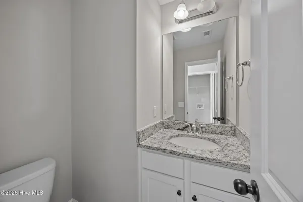 $2,250 | 704 Peyton's Lake Lane, Hubert, NC 28539