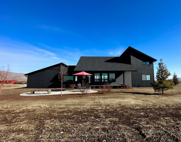 $1,599,000 | 139 Baseline Road, Blaine County, ID 83313