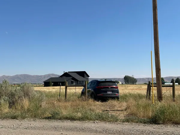 $1,599,000 | 139 Baseline Road, Blaine County, ID 83313