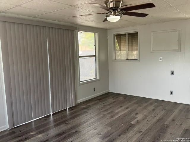 $1,095 | 8415 Braewick Drive, San Antonio, TX 78239