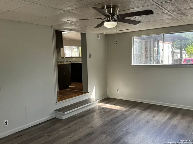 $1,095 | 8415 Braewick Drive, San Antonio, TX 78239