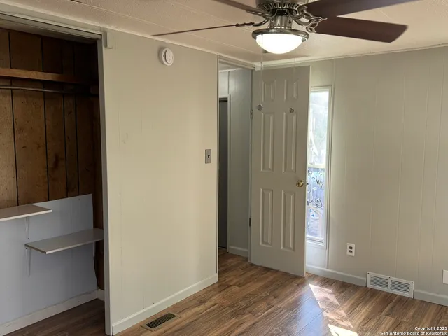 $1,095 | 8415 Braewick Drive, San Antonio, TX 78239