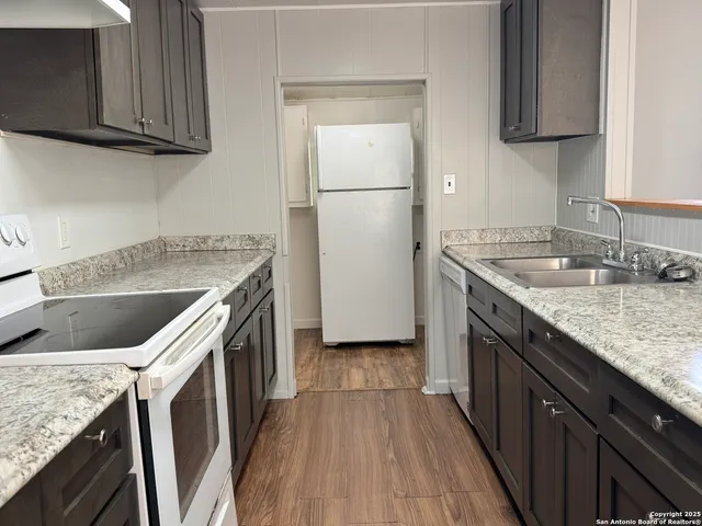 $1,095 | 8415 Braewick Drive, San Antonio, TX 78239