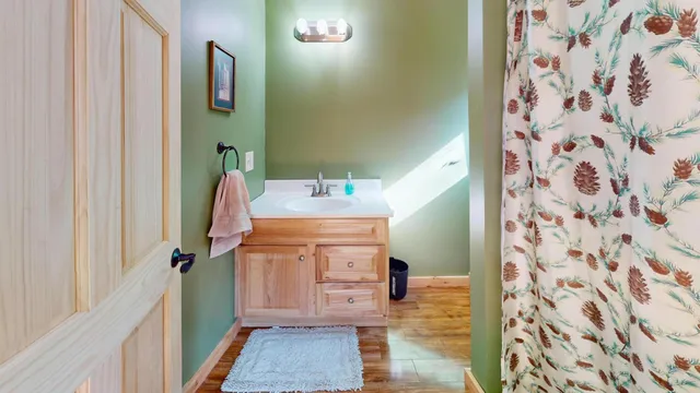 $189,000 | 73 Homestead Drive, Lakeville, ME 04487