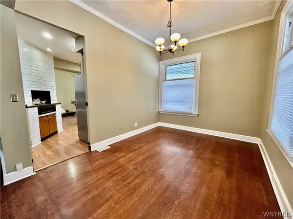$2,650 | 38 Oakland Place, Unit FRONT, Buffalo, NY 14222
