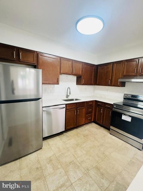 6 Ojibway Road Randallstown, MD 21133 - Photo 12 of 32 NEW CORIAN COUNTERTOPS