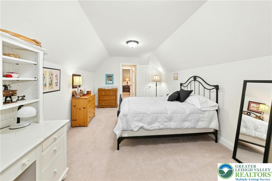 515 Stouts Valley Road Easton, PA 18042 - Photo 34 of 41