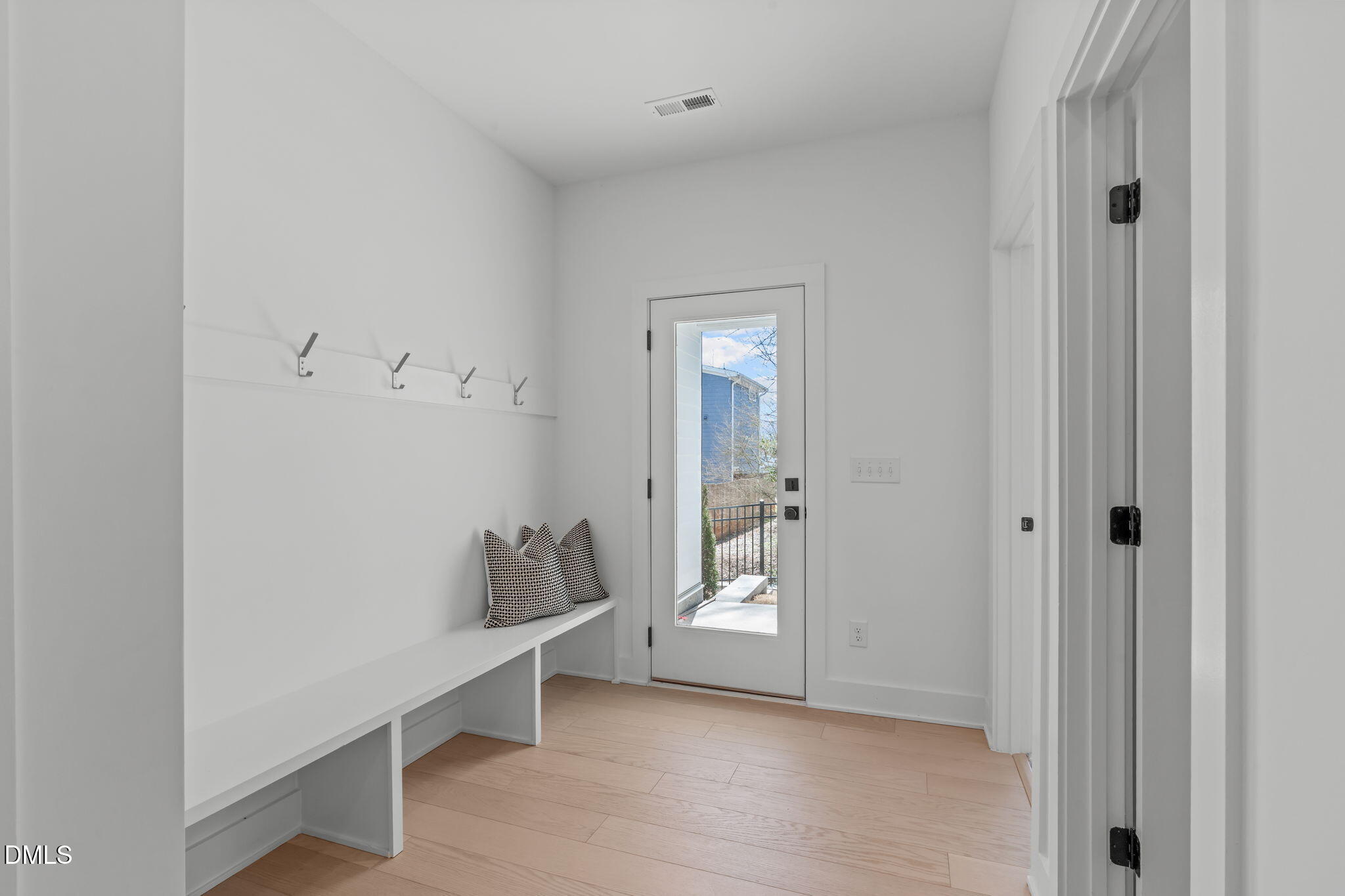 600 Rocky Knob Court Raleigh, NC 27601 - Photo 33 of 49 32