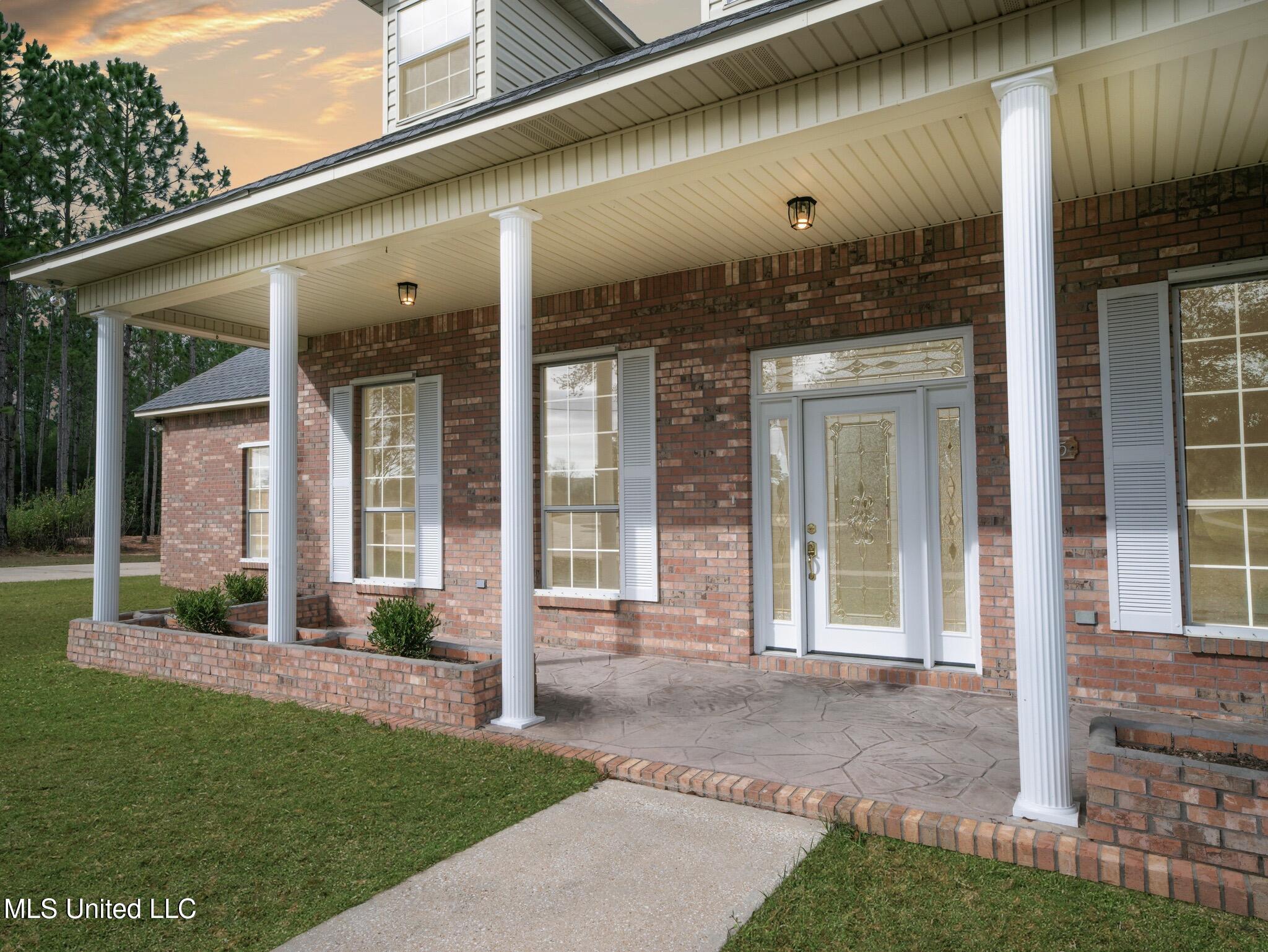 13125 Seaman Road Vancleave, MS 39565 - Photo 3 of 57 Front Patio