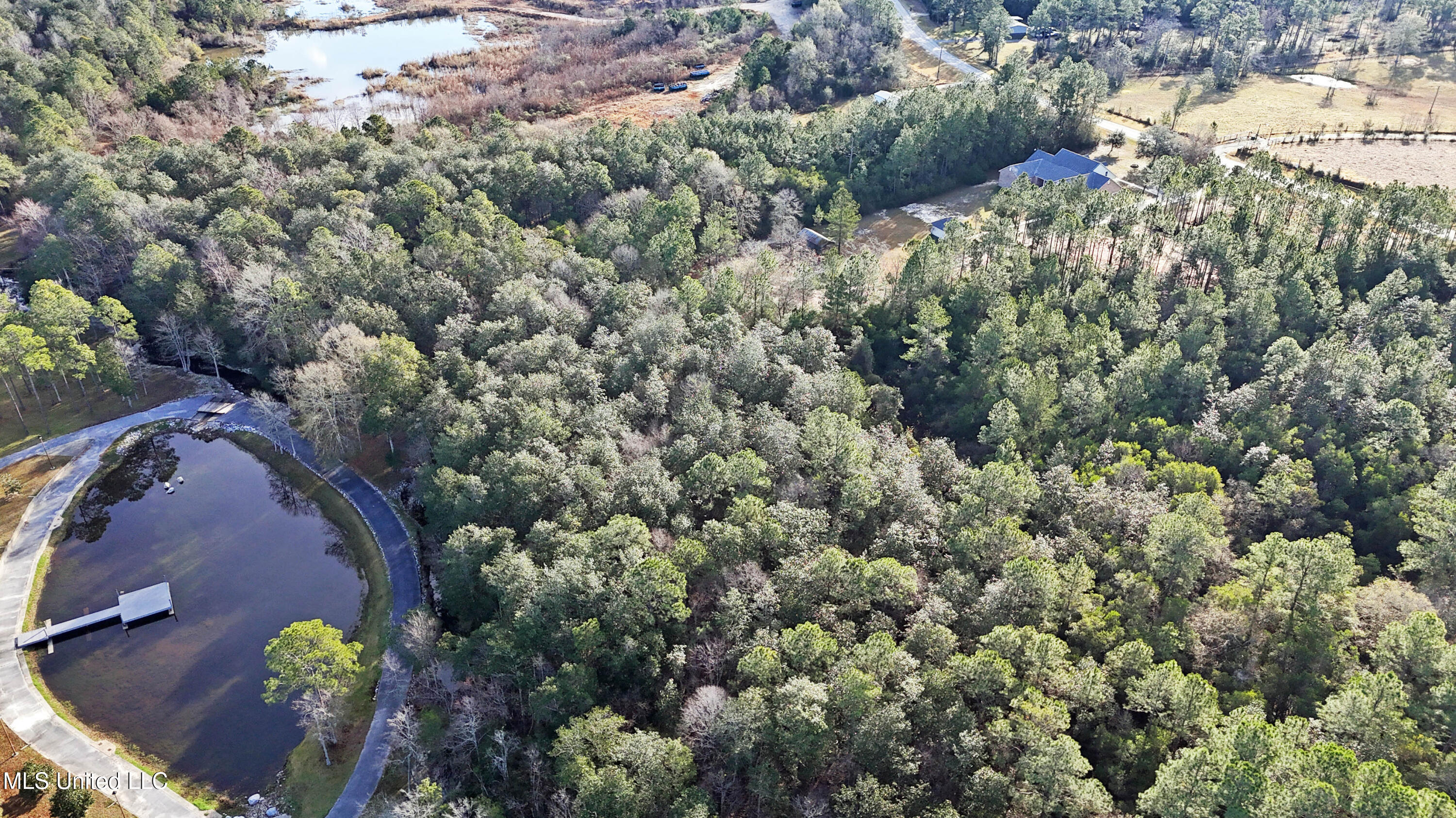 13125 Seaman Road Vancleave, MS 39565 - Photo 44 of 57 040 (4)