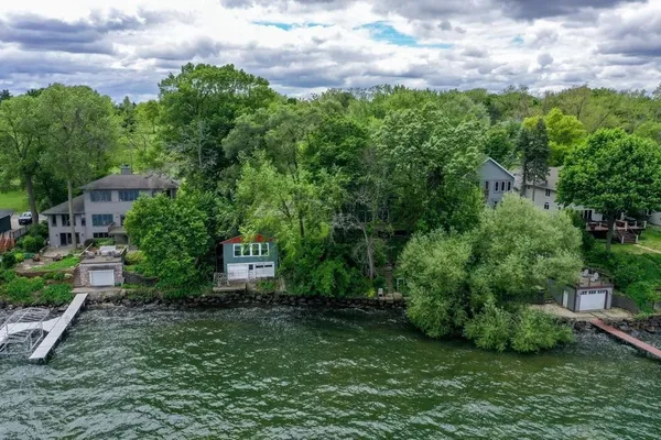 $1,380,000 | 3218 Aalseth Lane, Stoughton, WI 53589