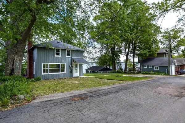 $1,380,000 | 3218 Aalseth Lane, Stoughton, WI 53589