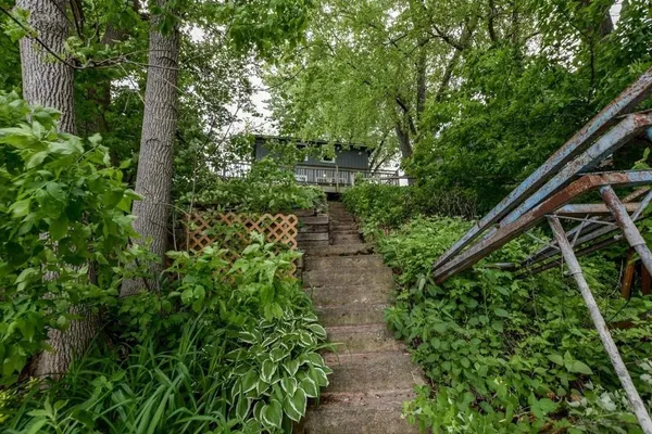 $1,380,000 | 3218 Aalseth Lane, Stoughton, WI 53589