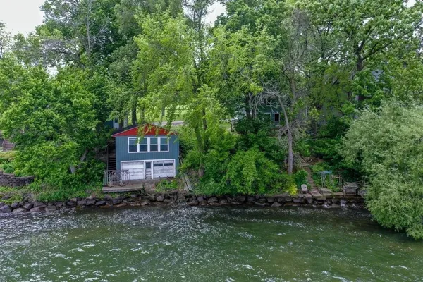 $1,380,000 | 3218 Aalseth Lane, Stoughton, WI 53589