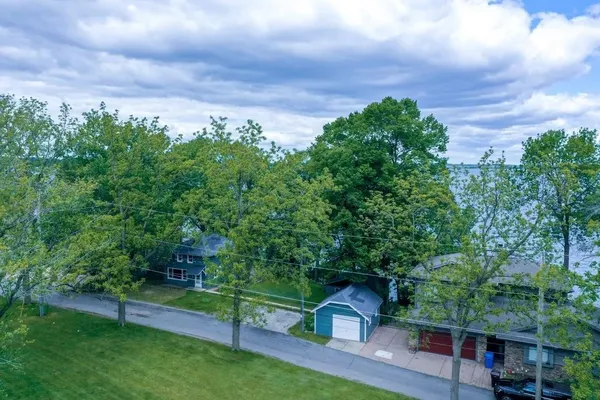 $1,380,000 | 3218 Aalseth Lane, Stoughton, WI 53589