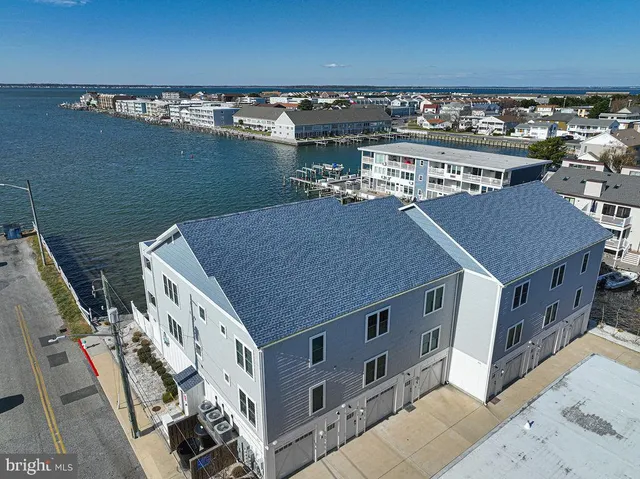 $1,000,000 | 220 25th Street, Unit D, Ocean City, MD 21842